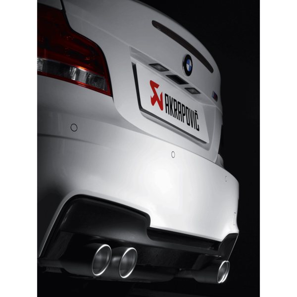 AKRAPOVIC SLIP-ON LINE (TITANIUM) FOR BMW 1M WITH CARBON TAILPIPES